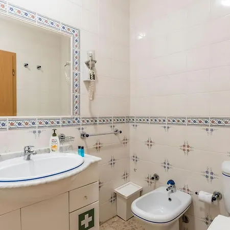Wow Beach 2bd Flat Sea View - 300mts 2 Beach,wifi פורטימאו